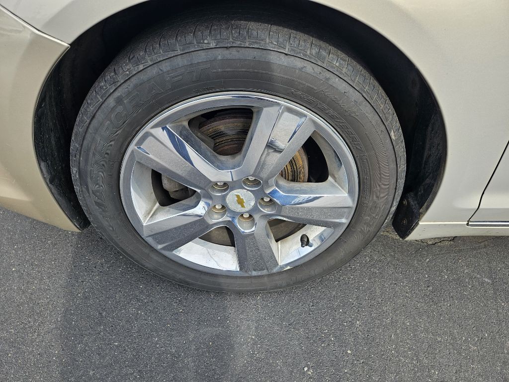 2010 Chevrolet Malibu Image 19