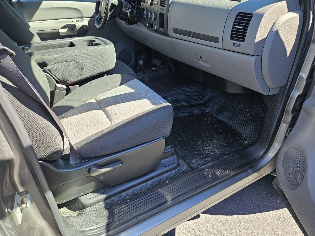 2008 Chevrolet Silverado 1500 Image 12