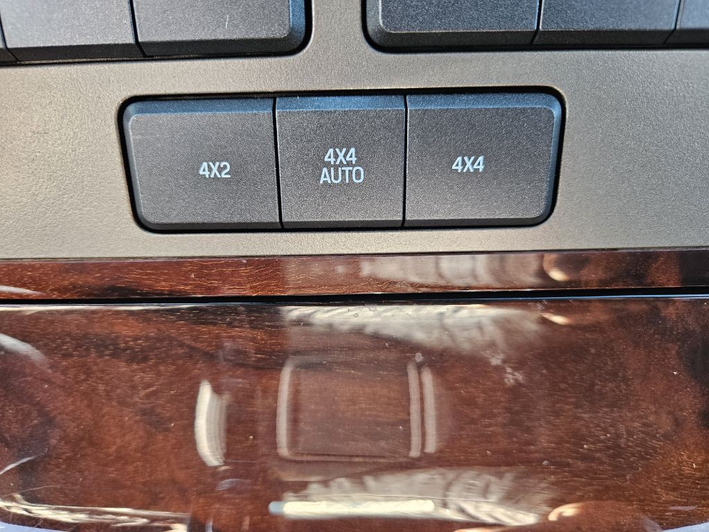 2012 Lincoln Navigator Image 17