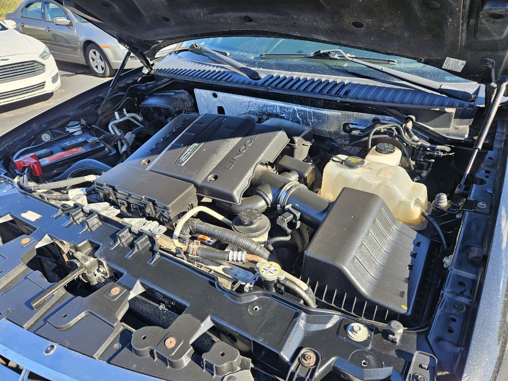 2012 Lincoln Navigator Image 19