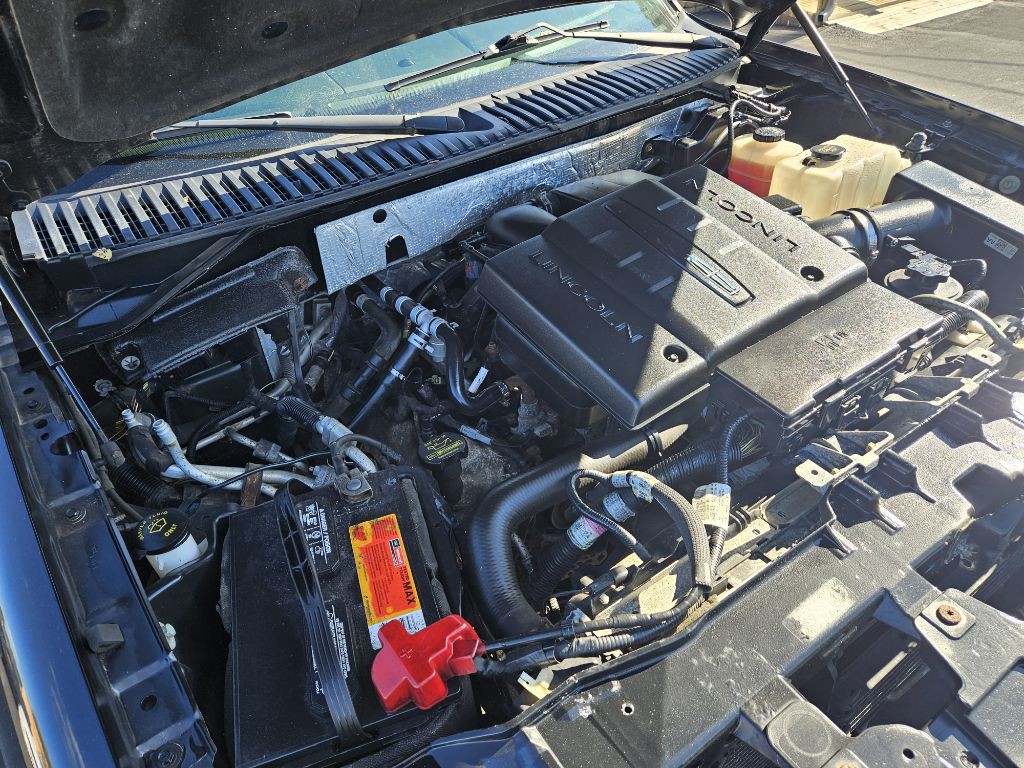 2012 Lincoln Navigator Image 20