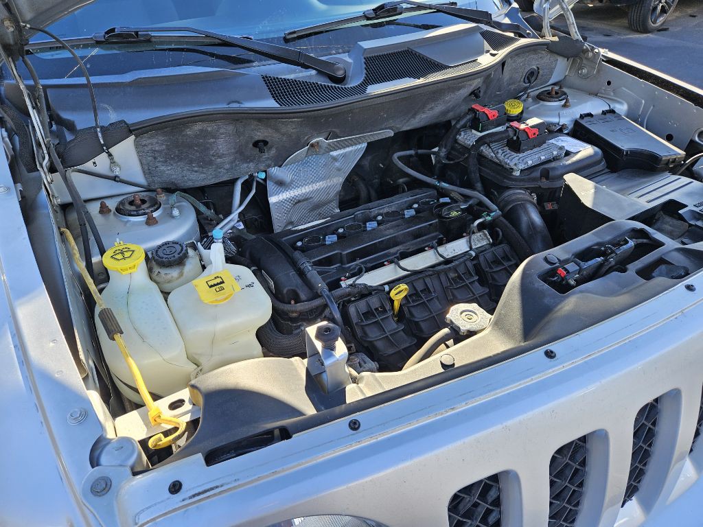 2012 Jeep Patriot Image 17