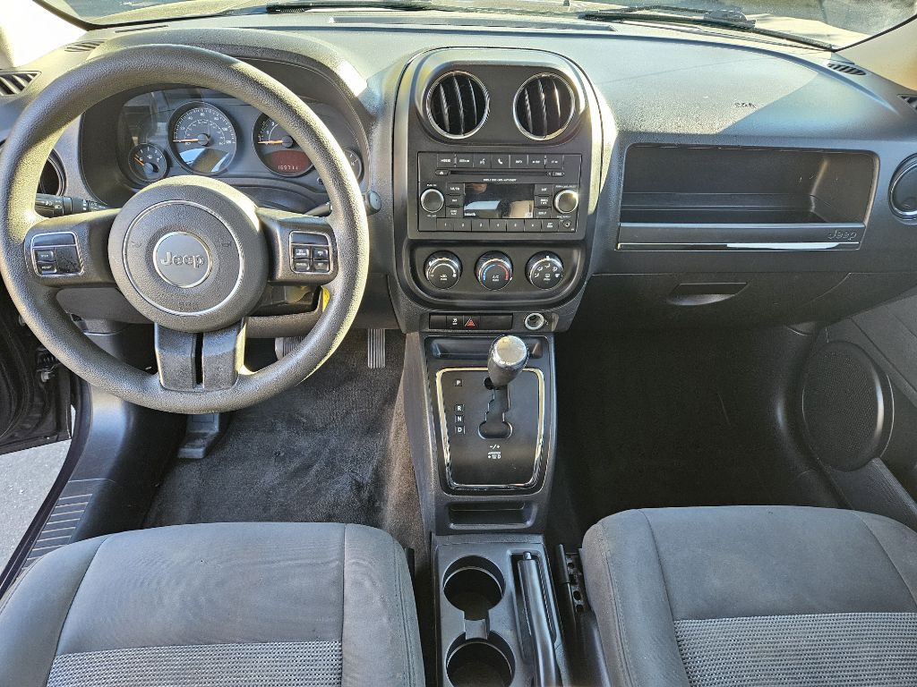 2016 Jeep Patriot Image 10