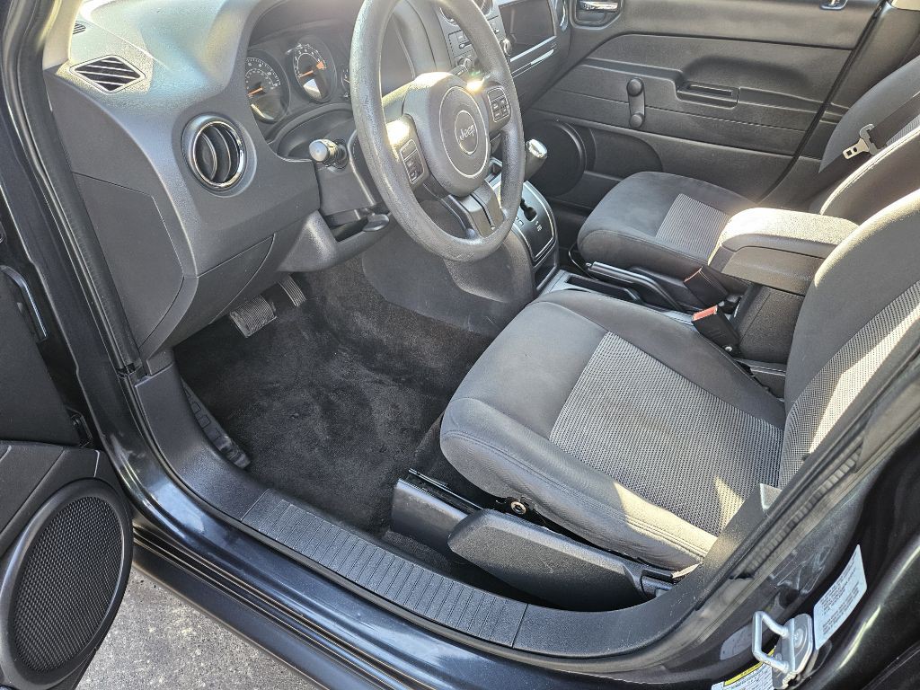 2016 Jeep Patriot Image 11