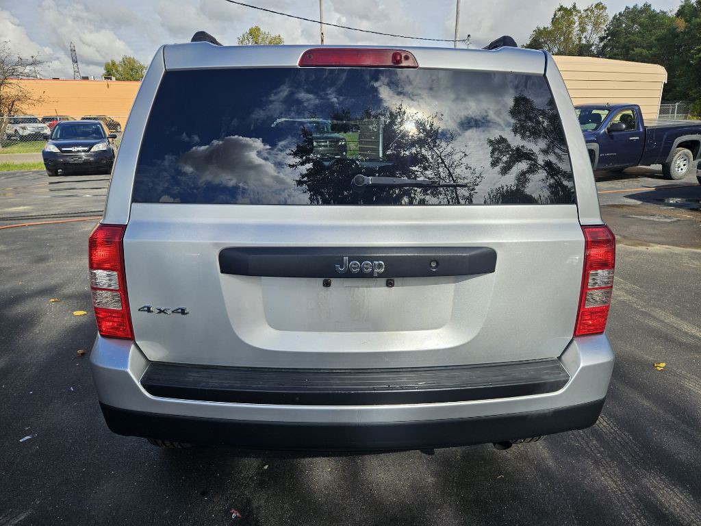 2011 Jeep Patriot Image 8
