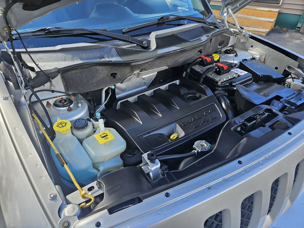 2011 Jeep Patriot Image 16