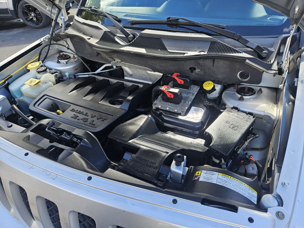 2011 Jeep Patriot Image 17