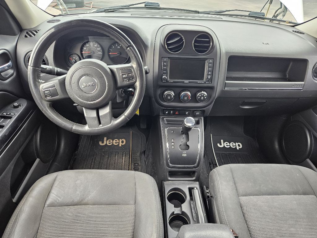 2013 Jeep Patriot Image 10
