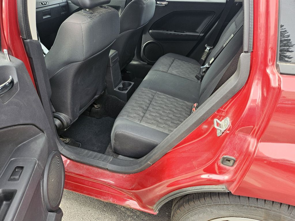2008 Dodge Caliber Image 13