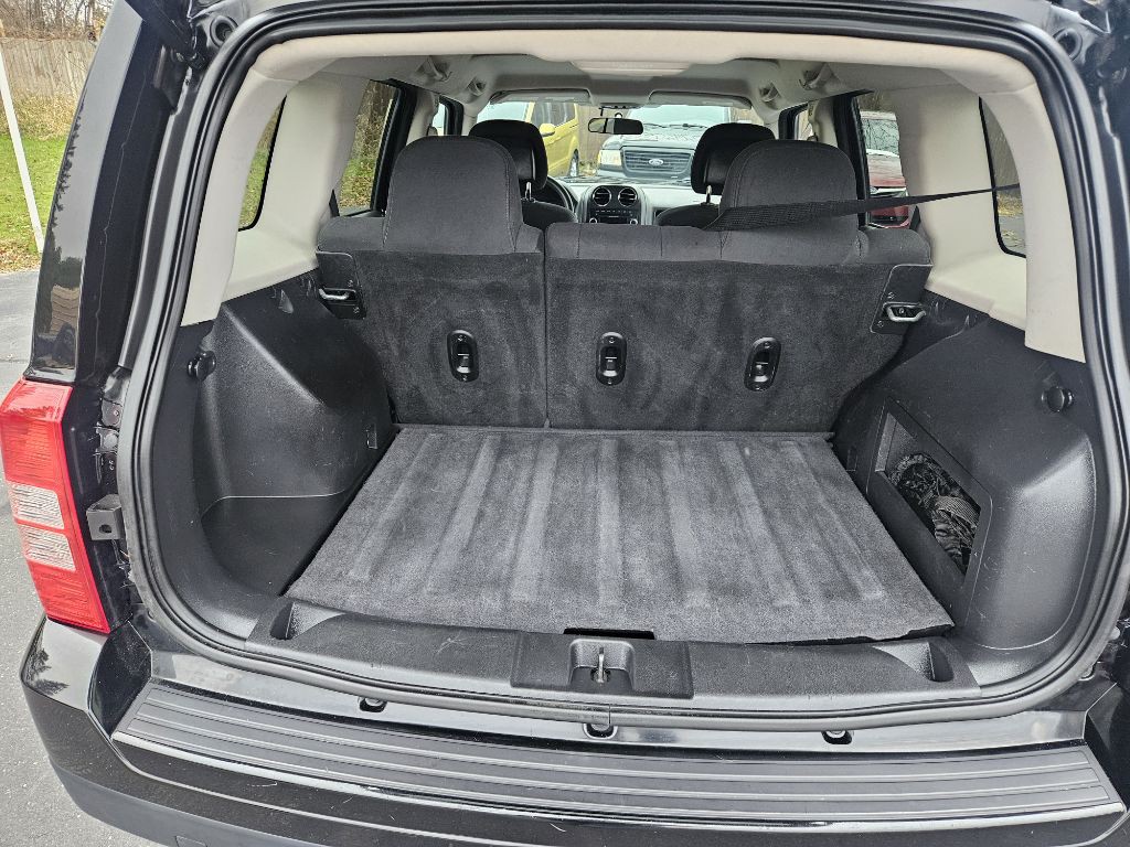 2014 Jeep Patriot Image 16