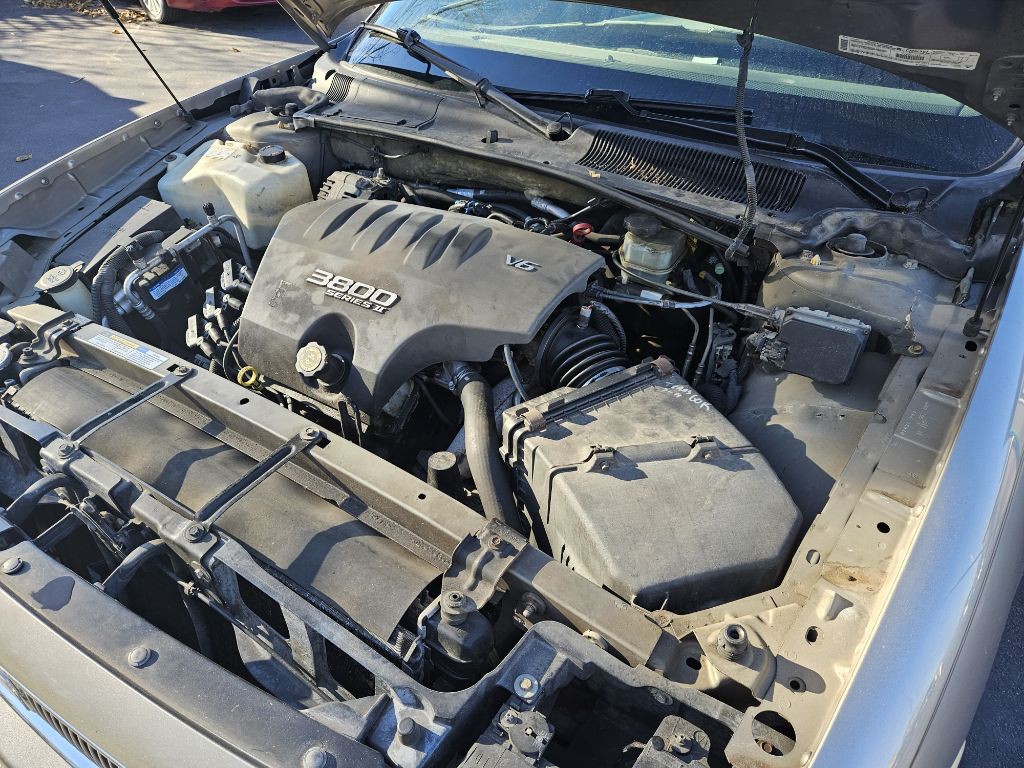 2000 Buick LeSabre Image 17