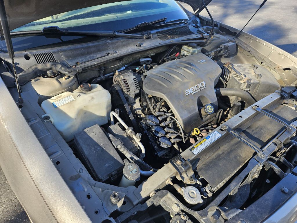 2000 Buick LeSabre Image 18