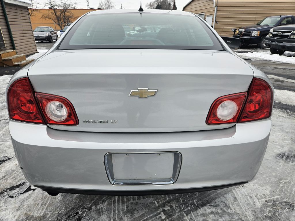 2010 Chevrolet Malibu Image 8