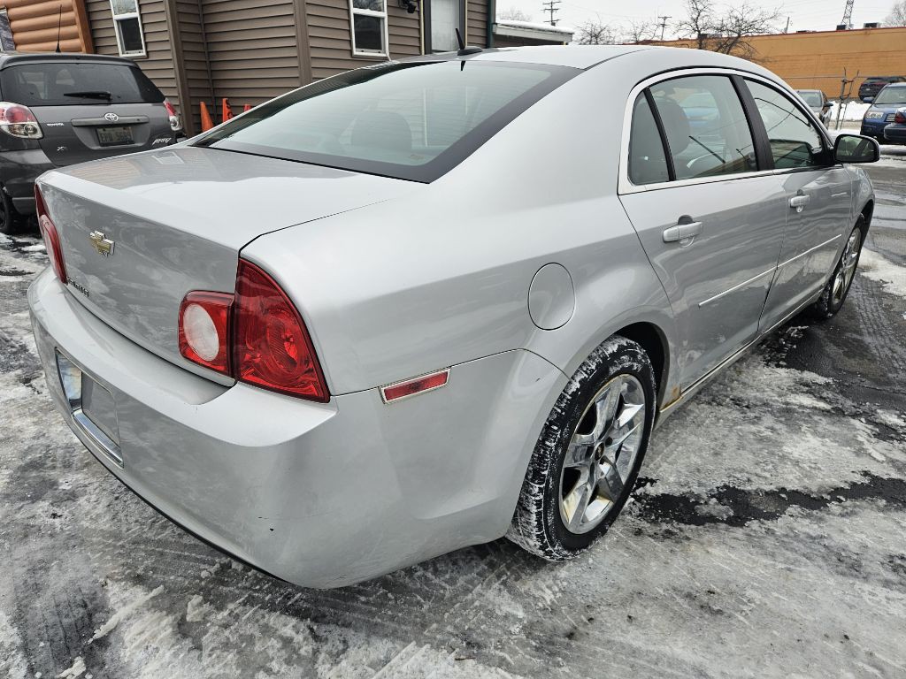 2010 Chevrolet Malibu Image 9