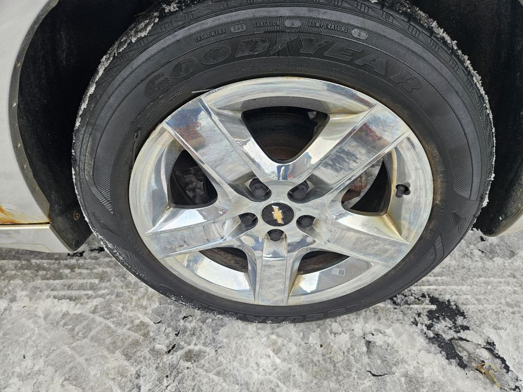 2010 Chevrolet Malibu Image 20