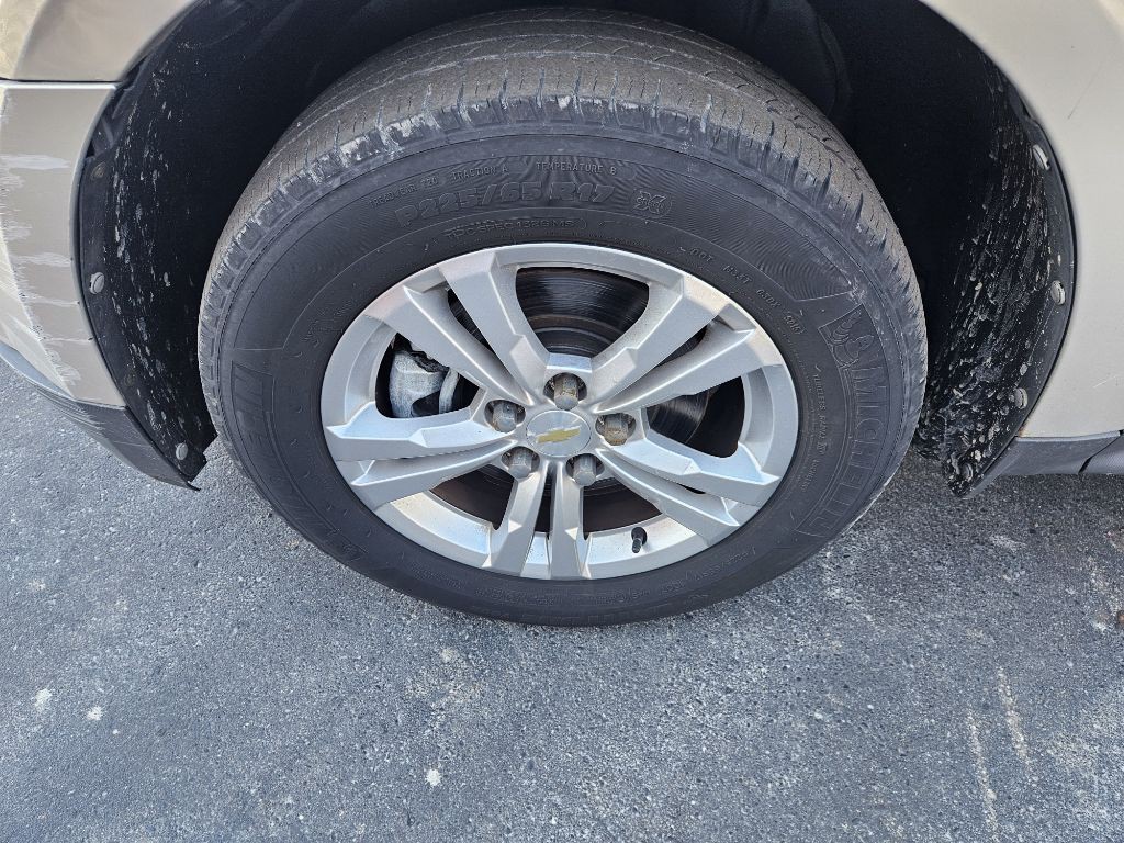 2012 Chevrolet Equinox Image 17