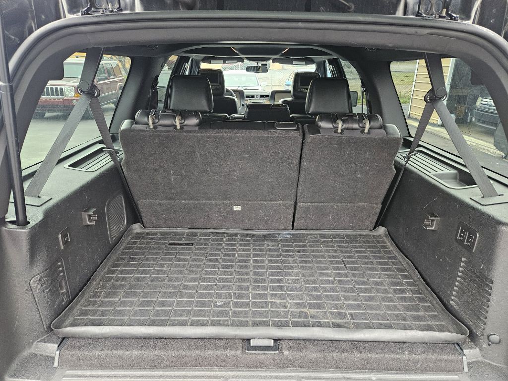 2011 Lincoln Navigator Image 18