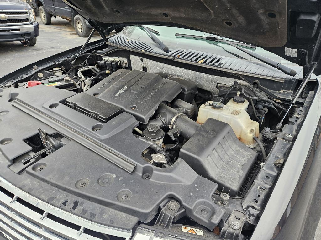 2011 Lincoln Navigator Image 27