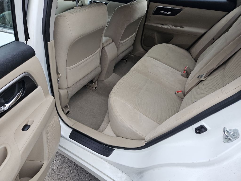 2014 Nissan Altima Image 13