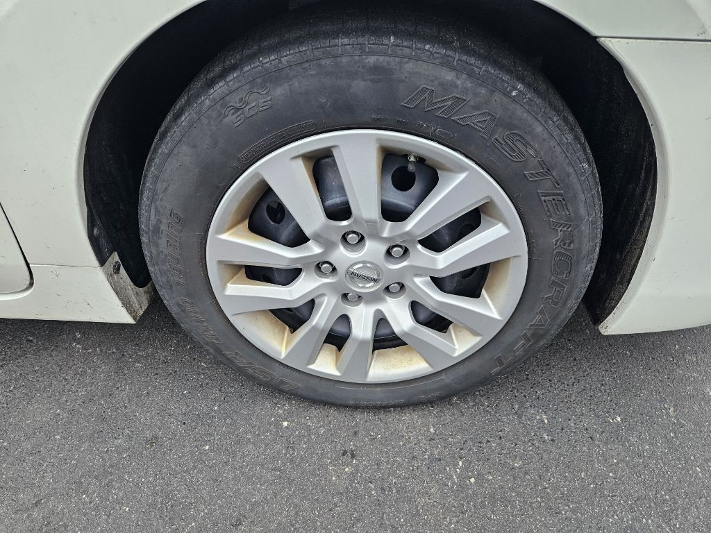 2014 Nissan Altima Image 21