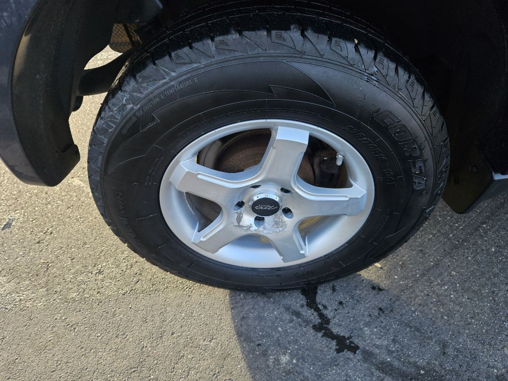 2008 Dodge Nitro Image 22