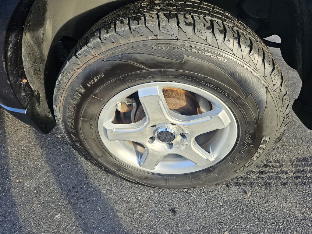 2008 Dodge Nitro Image 23