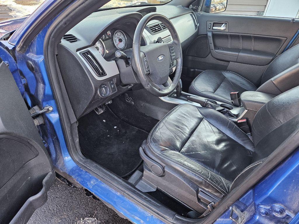 2011 Ford Focus Image 11