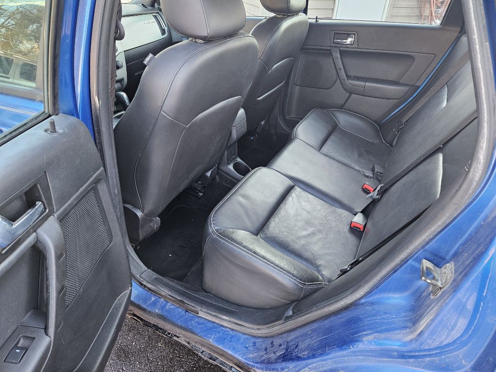 2011 Ford Focus Image 13