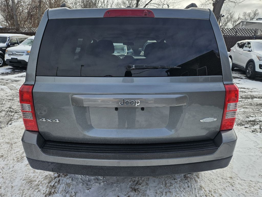 2013 Jeep Patriot Image 8