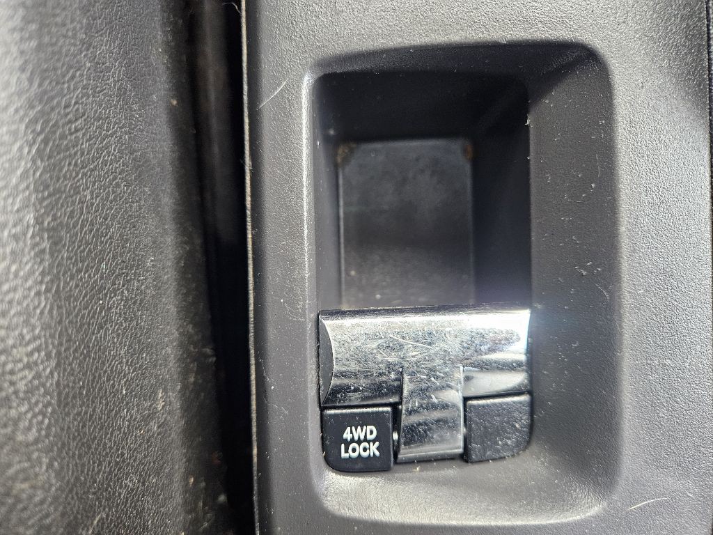 2013 Jeep Patriot Image 17