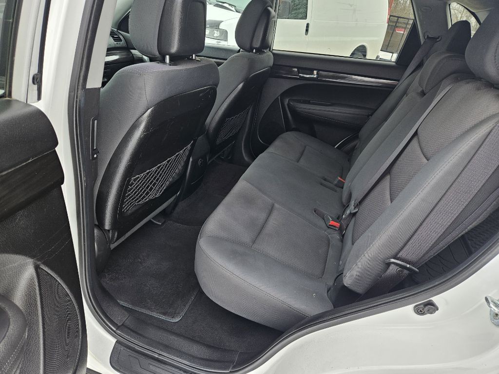 2012 Kia Sorento Image 13