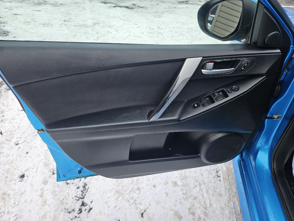 2010 Mazda Mazda3 Image 12