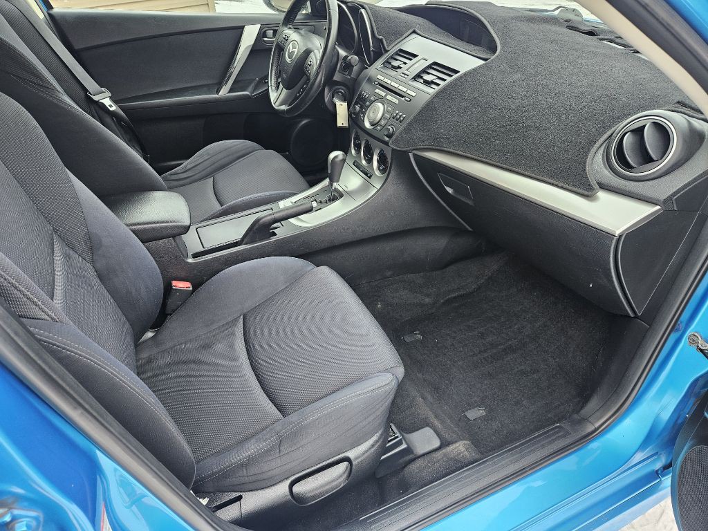 2010 Mazda Mazda3 Image 14