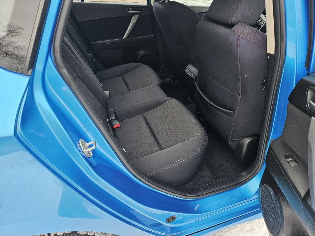 2010 Mazda Mazda3 Image 15