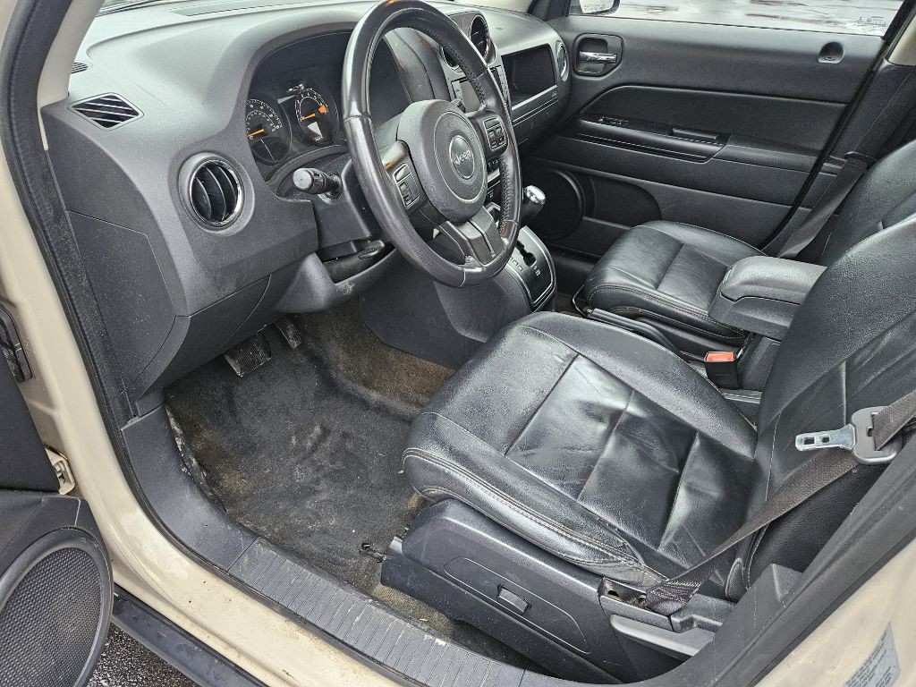 2017 Jeep Patriot Image 11