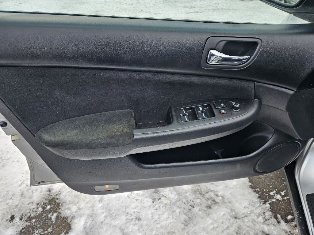 2006 Honda Accord Image 12