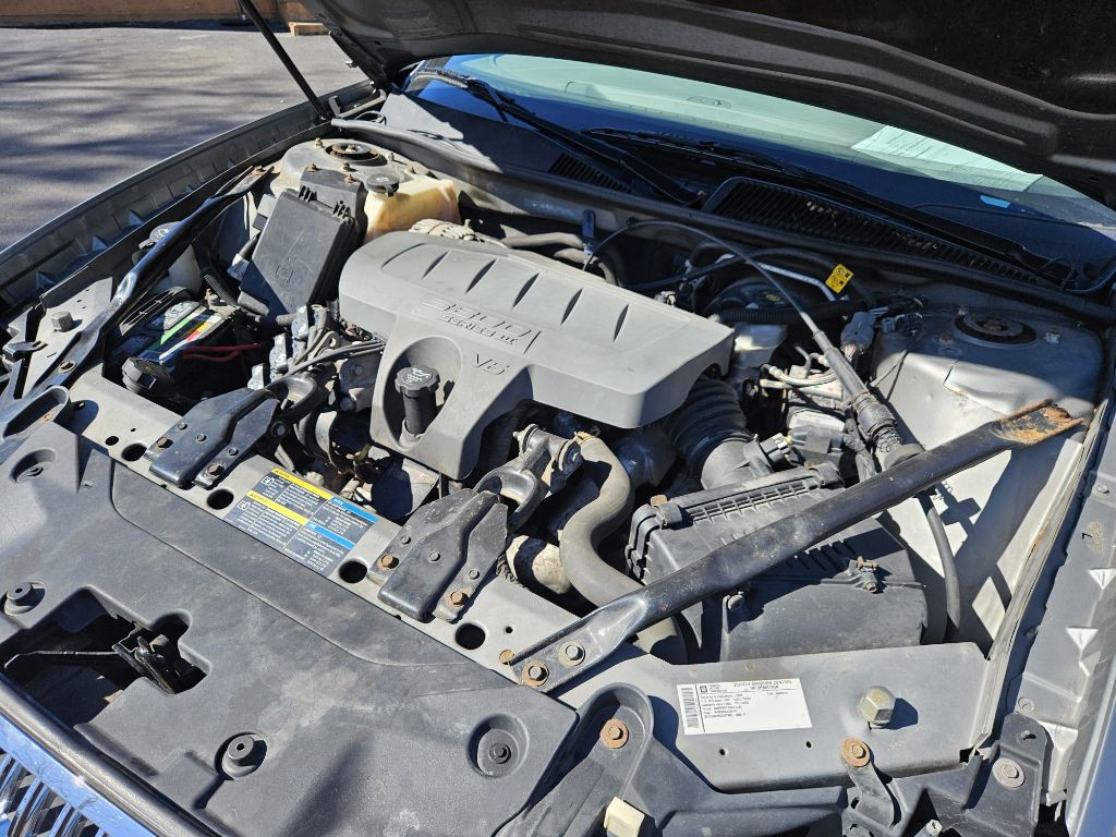 2009 Buick Lacrosse Image 16
