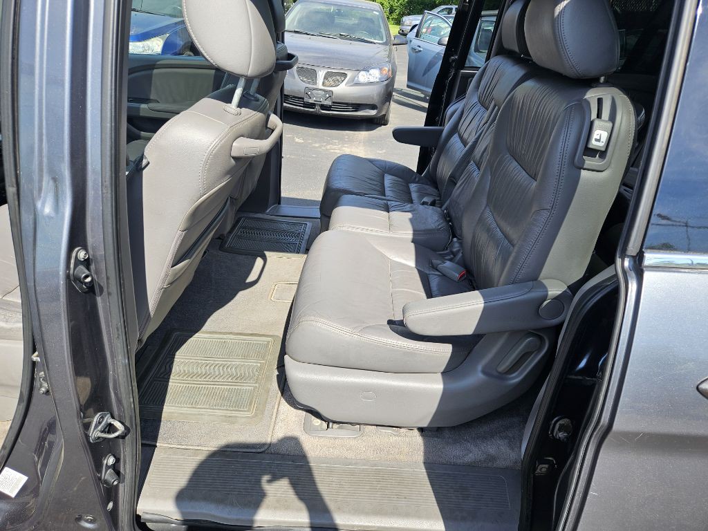 2010 Honda Odyssey Image 13