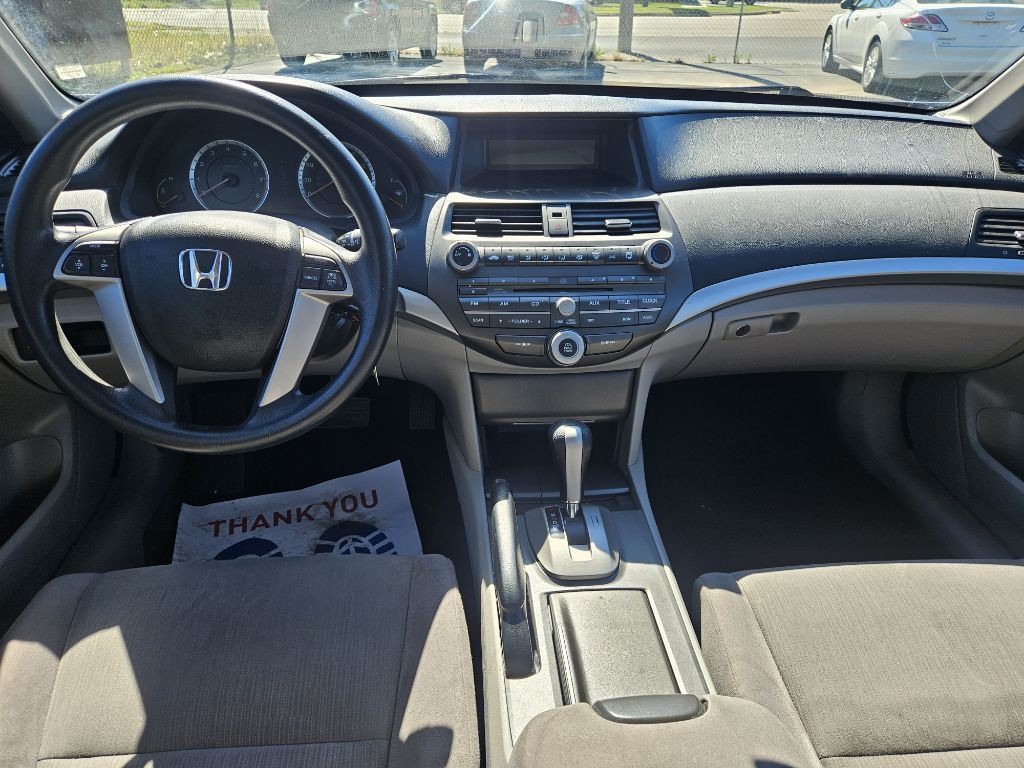 2011 Honda Accord Image 10
