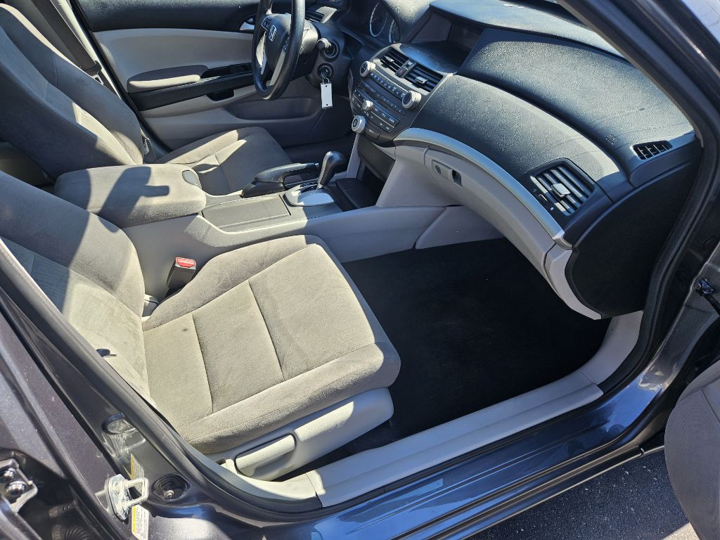 2011 Honda Accord Image 14