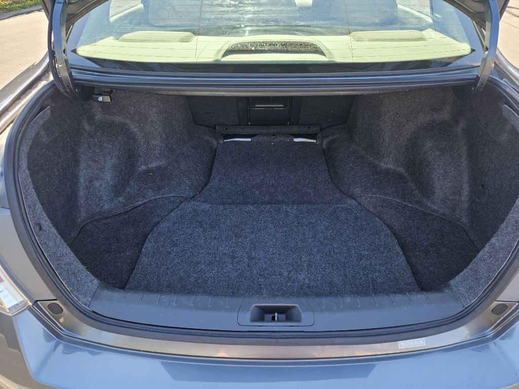 2011 Honda Accord Image 16