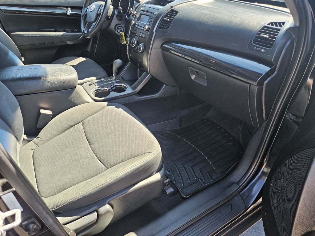 2012 Kia Sorento Image 14
