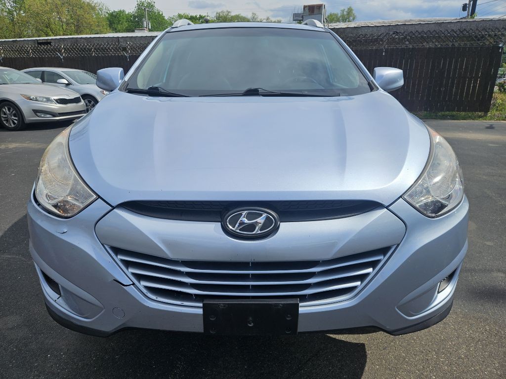 2011 Hyundai Tucson Image 4