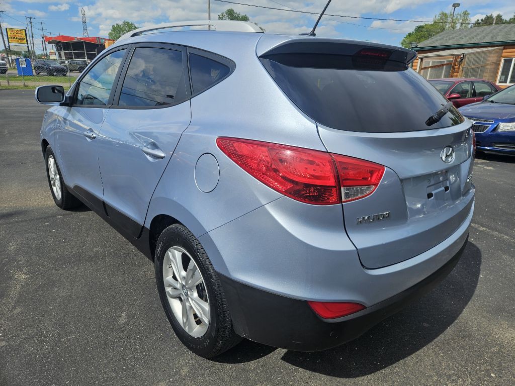 2011 Hyundai Tucson Image 7
