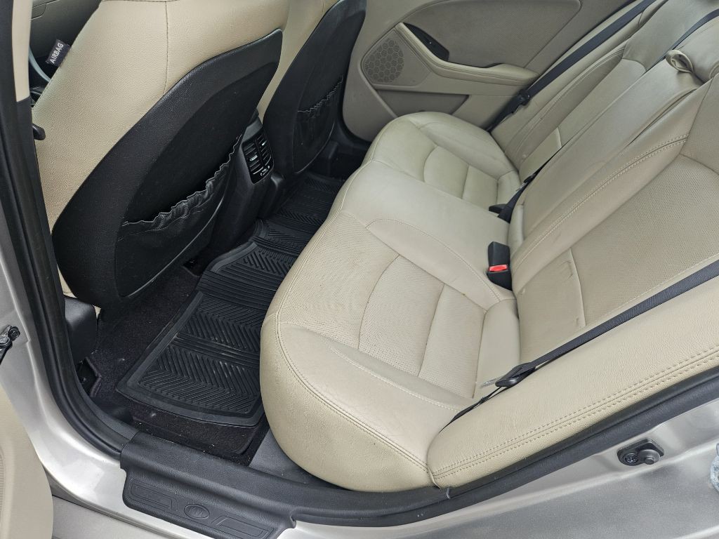2012 Kia Optima Image 14