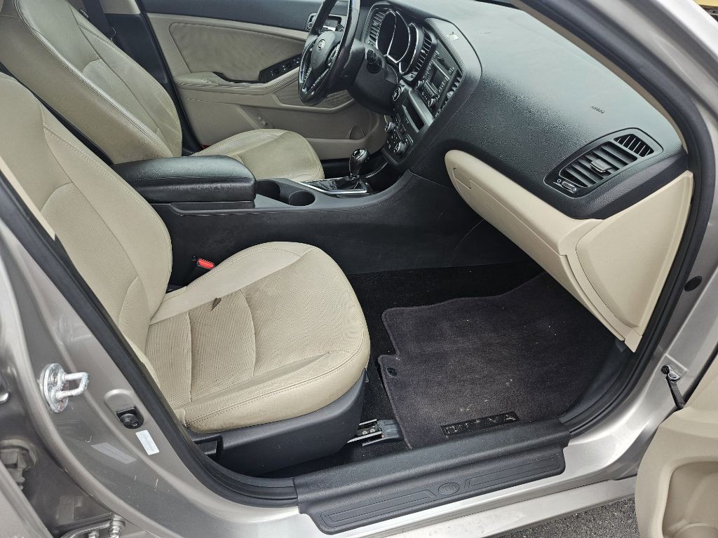 2012 Kia Optima Image 15
