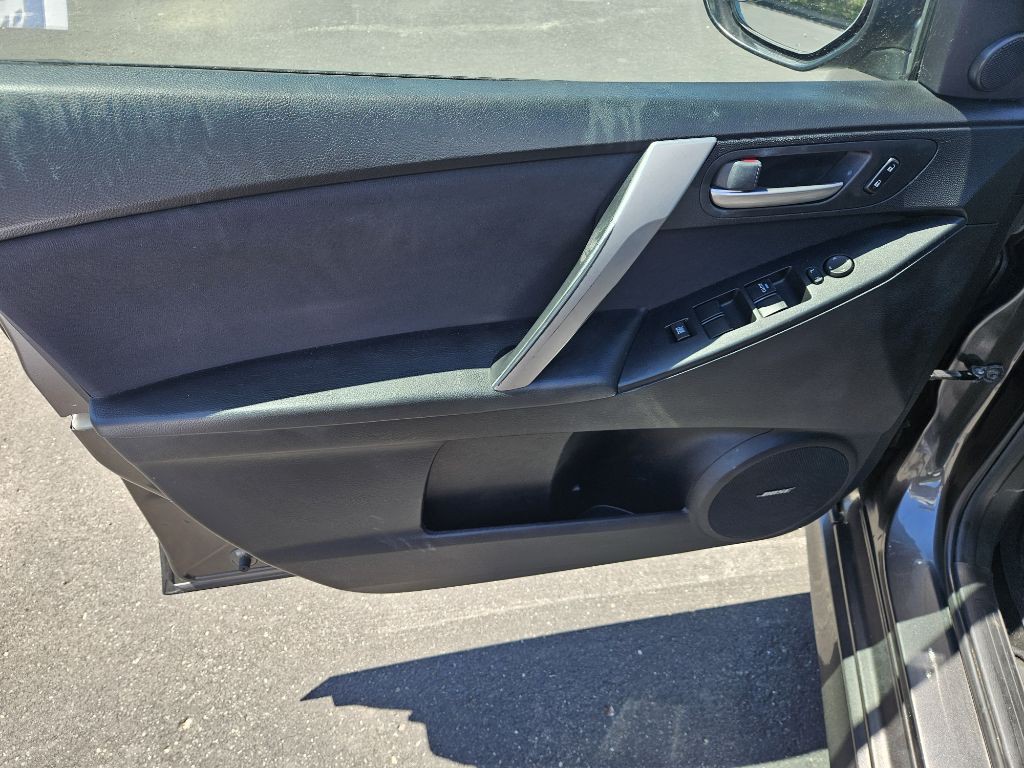 2010 Mazda Mazda3 Image 12