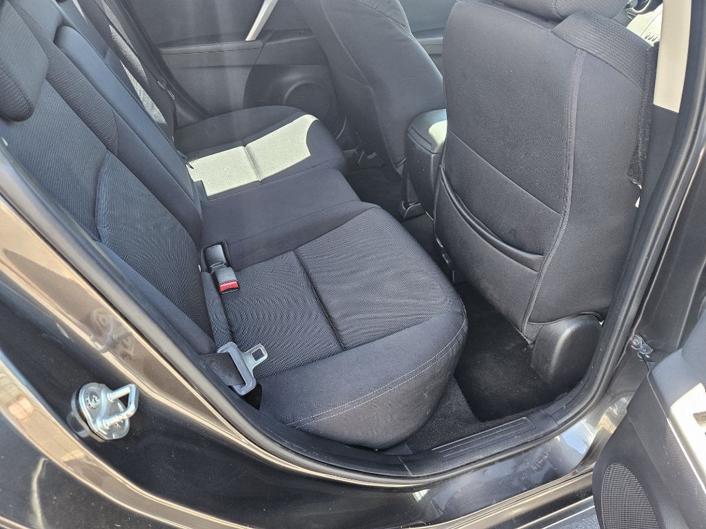 2010 Mazda Mazda3 Image 16