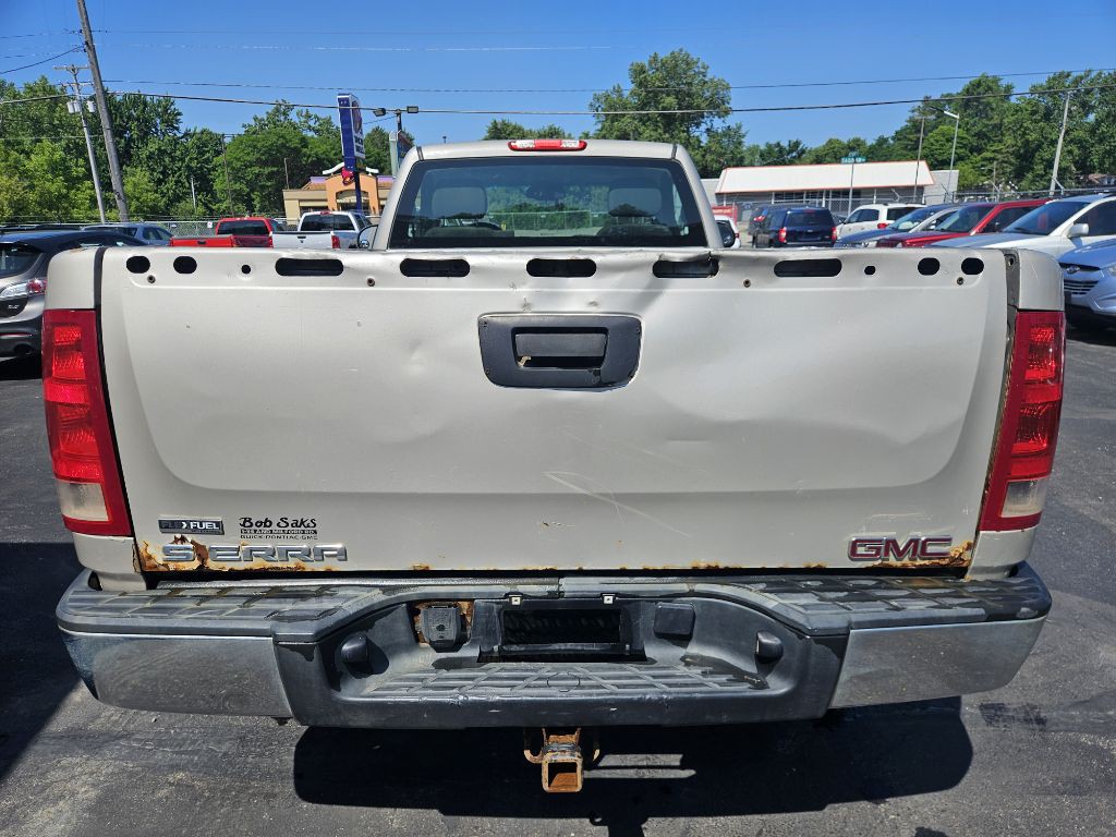 2008 GMC Sierra Image 8