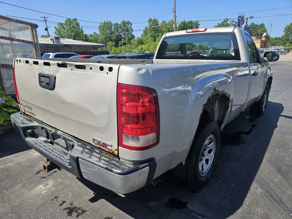 2008 GMC Sierra Image 9